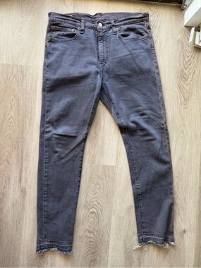 Men's Slim Straight Jeans in Washed Out deep purple